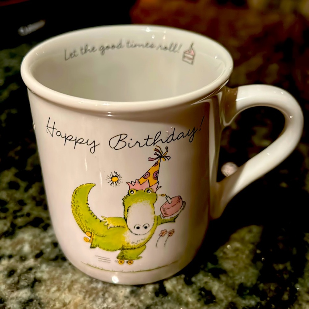 VTG Hallmark Rimshots :Happy Birthday Dragon Mug, 1985